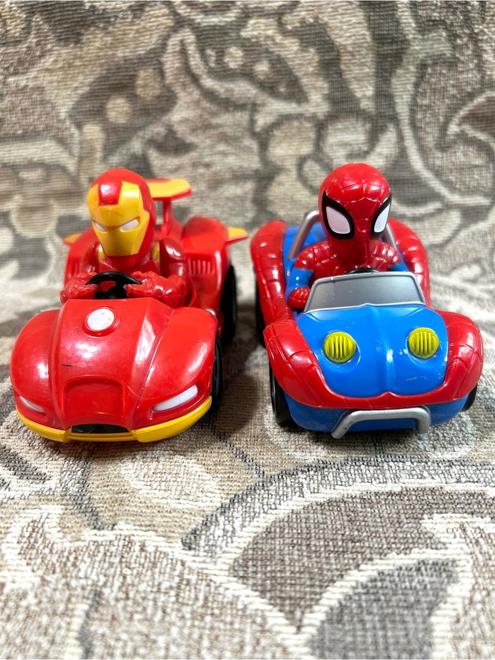 4/$20 Marvel Super Hero Pull-Back Action Adventure Cars Iron Man Superman